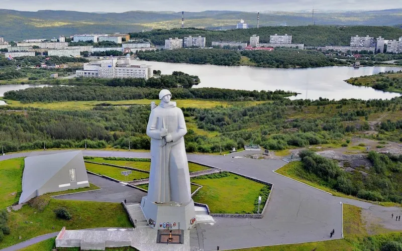 Мурманск — сердце Заполярья