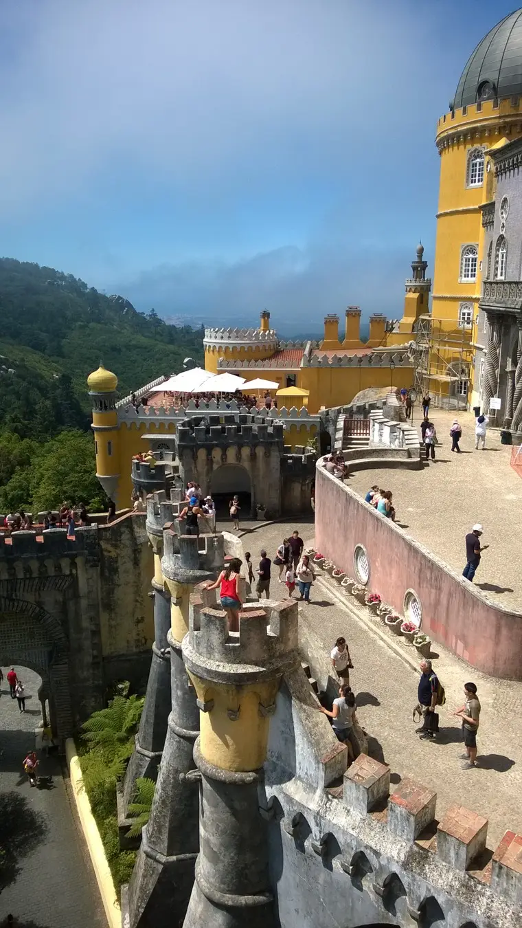 Вдоль Солнечного берега в сказочную Синтру