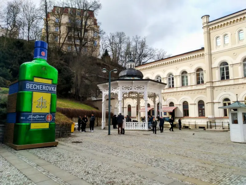 Из Праги — в роскошные Карловы Вары