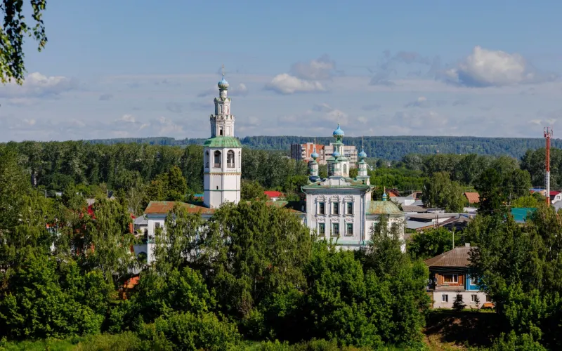 Сокровища Урала: от Белогорского монастыря до Кунгура