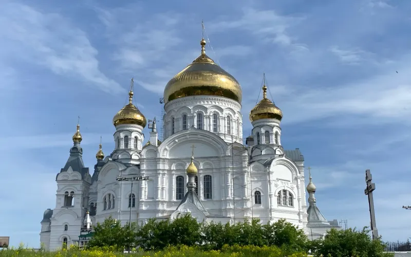 Белогорский монастырь и Кунгур купеческий
