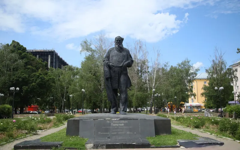 Лев Толстой и Тула: связующие нити