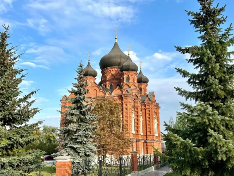 По центральной улице Тулы