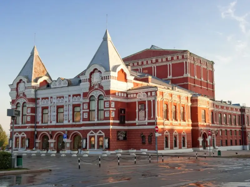 Самара — жемчужина Поволжья