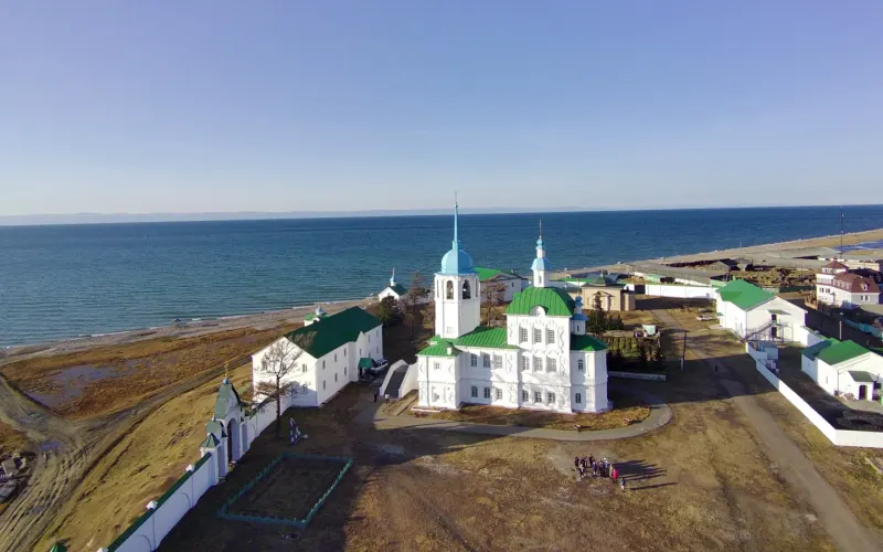 Посольское — самое красивое село на берегу Байкала