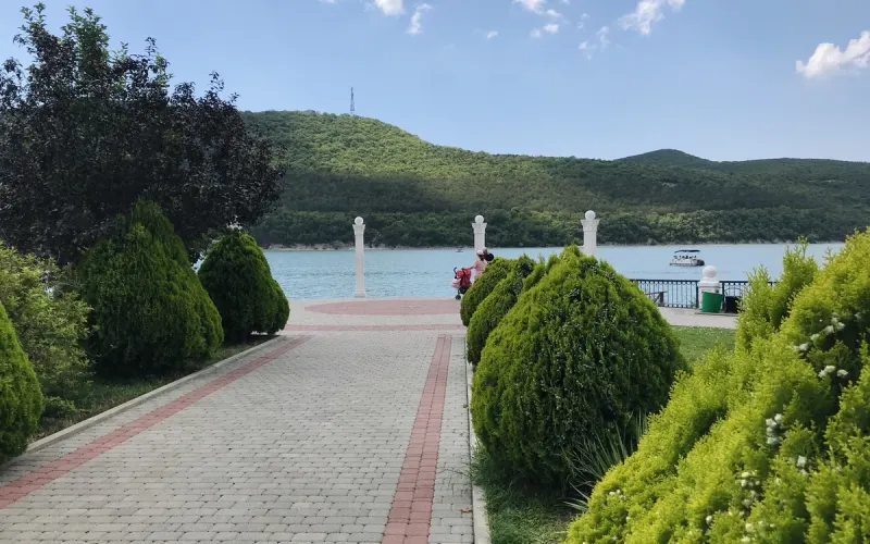 Из Геленджика — в идиллический Абрау-Дюрсо