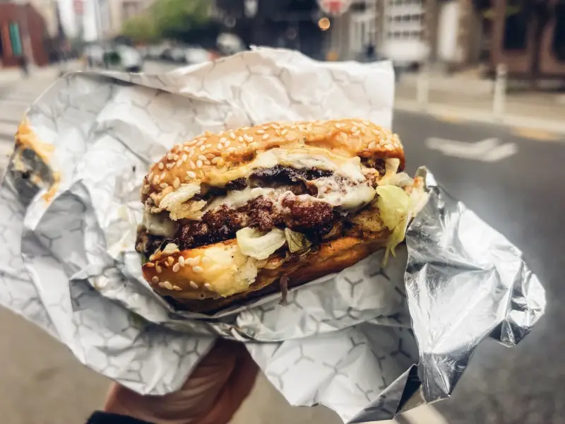 Нью-Йорк на вкус: гастрономия, стиль и секретные бары (21+)